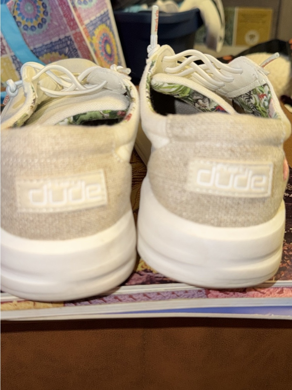 Hey Dude Karina Coconut White With Floral Heel Inside 8 - Picture 2 of 4